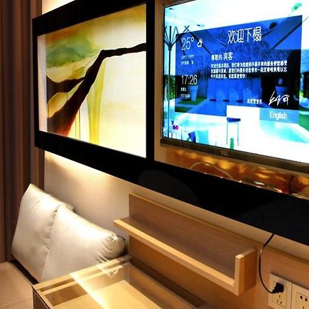 Lavande Hotel Zhuhai Gongbei Port Of Entry Luaran gambar